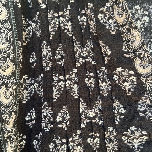 Old Navy Blockprint dress, Details! - Picture 2 of 6